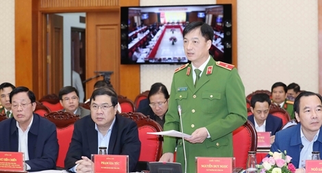 Giám sát hiệu quả việc thực thi quyền lực của người có chức vụ, quyền hạn