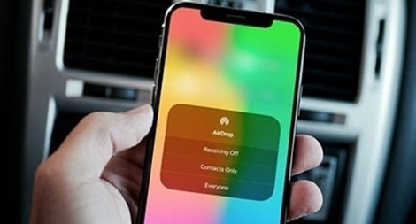 Tin tặc có thể truy cập iPhone từ xa