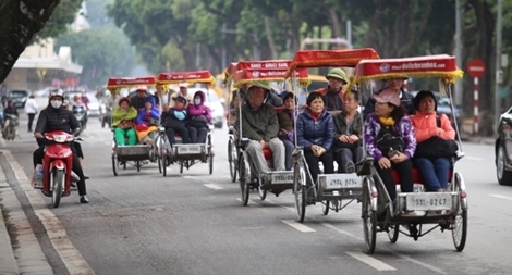 Hà Nội rét 13 độ C, không khí nhiều nơi ở mức kém