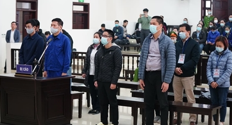 Cựu Giám đốc Nguyễn Nhật Cảm phủ nhận ăn chia % với đối tác