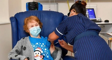 Cuộc đua mới và thách thức trong việc phân phối vaccine COVID-19