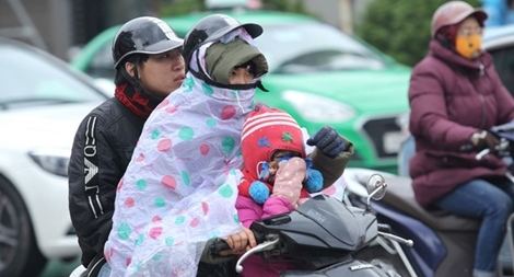 Không khí lạnh tràn về, miền Bắc trở rét