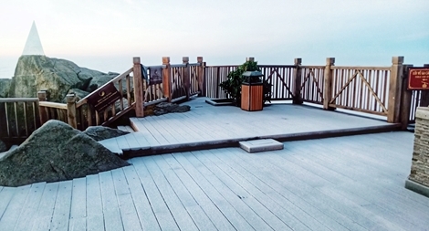 Băng giá, sương muối phủ trắng đỉnh Fansipan