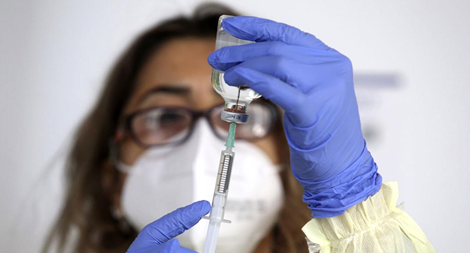 Châu Âu triển khai “vũ khí mới” chống COVID-19