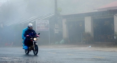 Miền Bắc nhiều nơi có mưa, trời rét, Nam Bộ nắng to