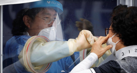 Covid-19 “tàn phá” phụ nữ toàn cầu