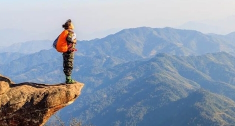 Đừng nhìn vào những cái "like", "share" mà nghĩ cuộc đời cũng dễ dàng như thế!