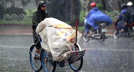 Bắc Bộ mưa giông, trời trở lạnh