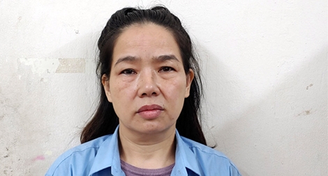 Tống tiền người tình để trả nợ cờ bạc