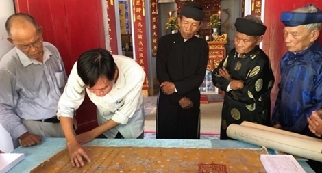 Bảo tồn báu vật của làng xã