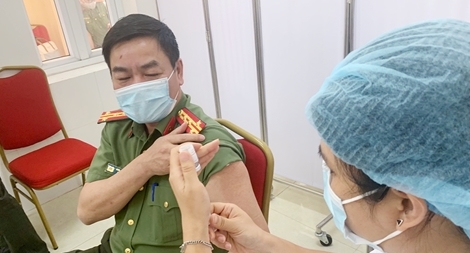 168 CBCS khối Xây dựng lực lượng CAND được tiêm vaccine phòng COVID-19