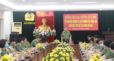 Tập trung xây dựng lực lượng An ninh nội địa cách mạng, chính quy, tinh nhuệ, hiện đại