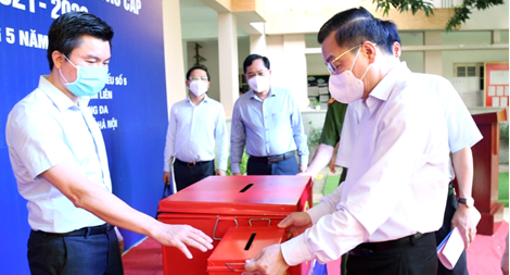 Chỉ chậm một phút, công tác chống dịch sẽ đặc biệt khó khăn