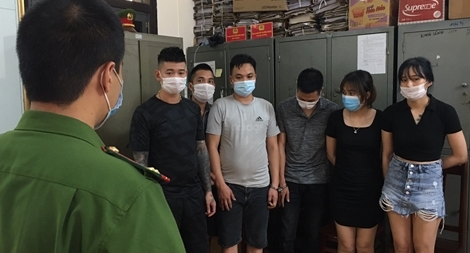 Động lắc dưới “tầng âm”, hoạt động giữa dịch bệnh