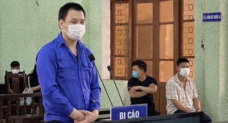 Phạt 14 năm tù đối tượng đem bán, cầm cố 3 xe ô tô của chủ