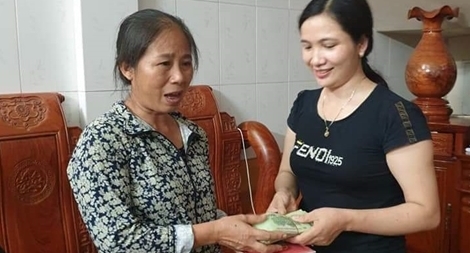 Người đàn ông trả lại gần 50 triệu đồng nhặt được