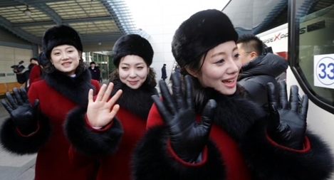 Cận cảnh vẻ đẹp hút hồn của dàn mỹ nữ đội cổ vũ Triều Tiên