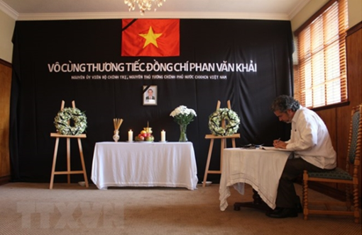 Bạn bè thế giới bày tỏ tiếc thương nguyên Thủ tướng Phan Văn Khải