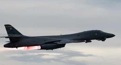 Mỹ ngừng hoạt động oanh tạc cơ B-1B vì lý do không ngờ
