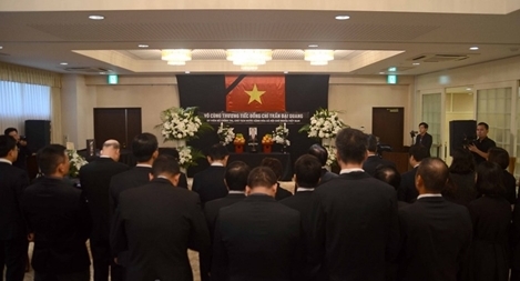 Đại sứ quán Việt Nam tại các nước tổ chức lễ viếng Chủ tịch nước Trần Đại Quang