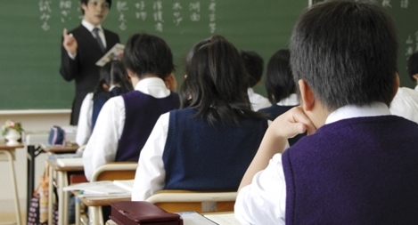 Tỷ lệ học sinh Nhật Bản tự tử tăng cao kỷ lục và sự thật phía sau