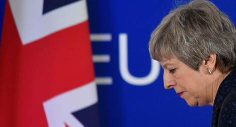 Nữ Thủ tướng Anh đối diện sức ép từ chức chưa từng có