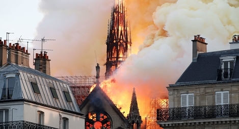 Vụ cháy Nhà thờ Đức Bà Paris: Nguyên nhân có thể do chập điện