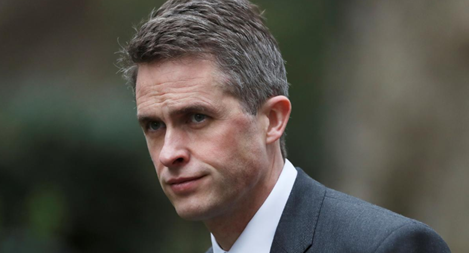 Thủ tướng Anh thẳng tay sa thải Bộ trưởng Quốc phòng