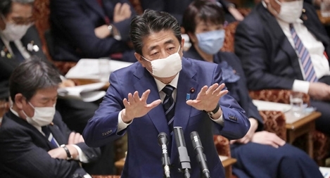 Thủ tướng Nhật Bản quyết gia hạn phong tỏa sau nhiều đồn đoán