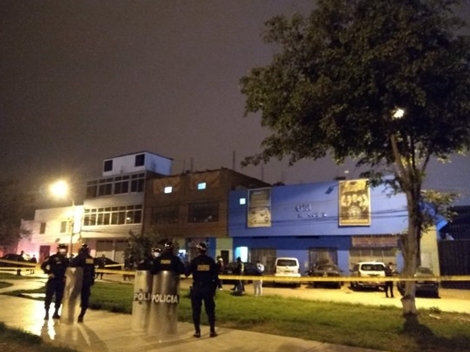 Tháo chạy khỏi tiệc chui mùa dịch, 13 người chết vì giẫm đạp