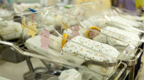 Singapore trả tiền cho công dân sinh con "thời COVID-19"