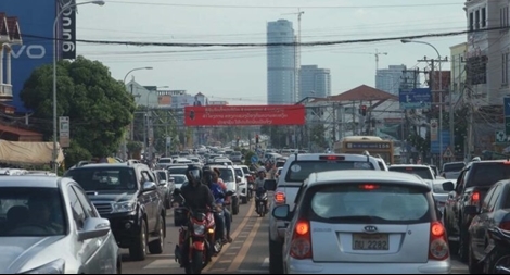 Lào phong tỏa thủ đô Vientiane với 18 biện pháp chặn COVID-19