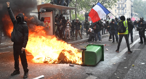 Biểu tình nổ ra liên tiếp: Châu Âu trải qua cuối tuần không bình yên