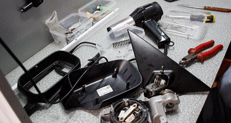 Tìm bị hại trong các vụ trộm phụ tùng xe ô tô tại Hà Nội