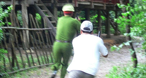 Bộ trưởng Tô Lâm: Quy định khắt khe việc nổ súng sẽ khó khăn trong triển khai