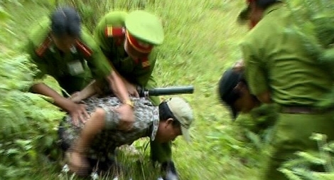 Nhọc nhằn nghề truy nã