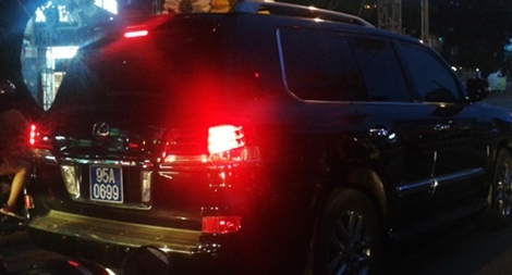 Kỷ luật Trưởng phòng CSGT cấp biển xanh cho ông Trịnh Xuân Thanh