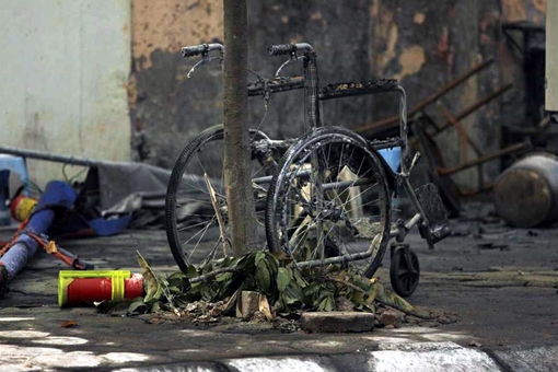 Hai vợ chồng bị thương trong vụ nổ bốt điện đang rất nguy kịch