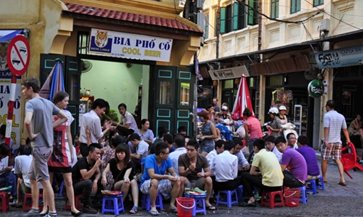 Giải bài toán vỉa hè là giải bài toán nhân văn, bài toán kinh tế