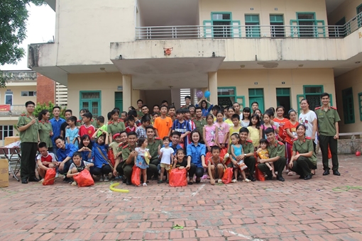 Rạng rỡ thêm nụ cười trẻ thơ ở Trung tâm Bảo trợ xã hội số 4 Ba Vì