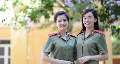 Vì sao điểm chuẩn trường công an, quân đội vượt 30?