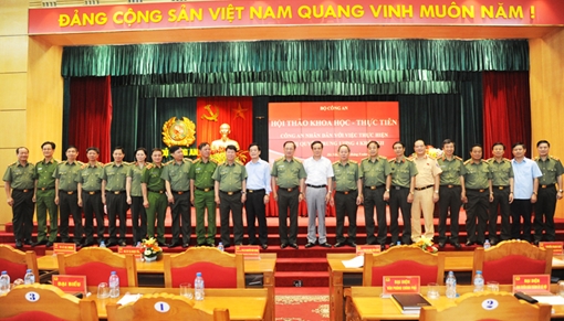 Hội thảo khoa học - thực tiễn "CAND với việc thực hiện Nghị quyết Trung ương 4 khóa XII"