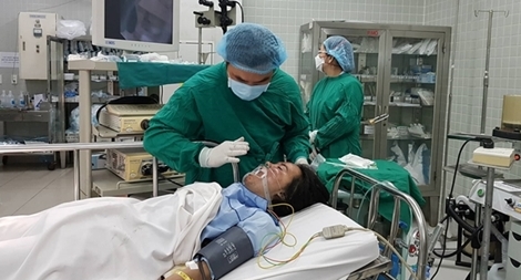 Số người bị thương trong vụ cháy chung cư Carina Plaza đã lên đến hơn 100 người