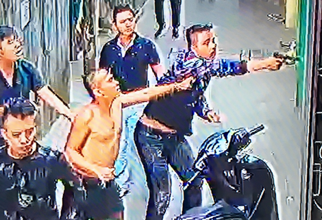 Vẫn đang ráo riết truy bắt nhóm côn đồ bắn 2 vợ chồng ở Hải Phòng