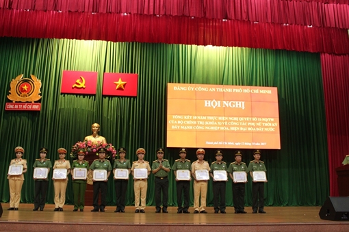 Phát huy vai trò của phụ nữ trong Công an TP Hồ Chí Minh