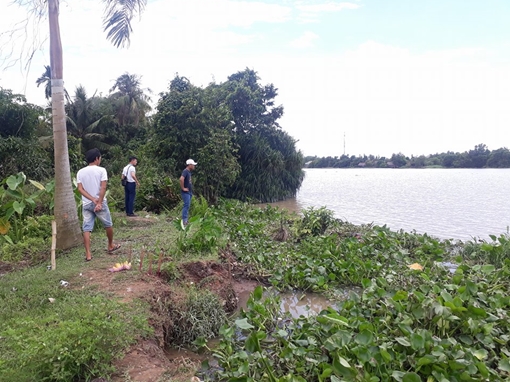 Đi câu cá, phát hiện thi thể trên sông Sài Gòn