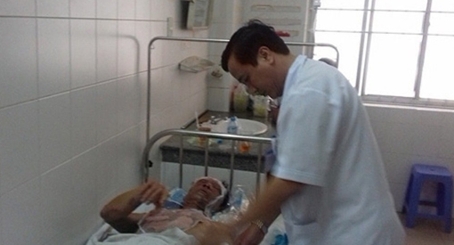 Bắt giữ kẻ giật túi xách làm đôi nam nữ trọng thương