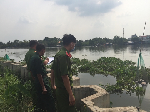 Phát hiện thi thể người đàn ông trên sông Sài Gòn