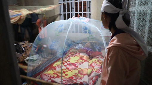 Vợ bệnh nặng, chồng uống nhầm thuốc diệt cỏ