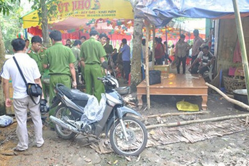 Can ngăn chồng cãi vã ở đám cưới, vợ bị đâm tử vong